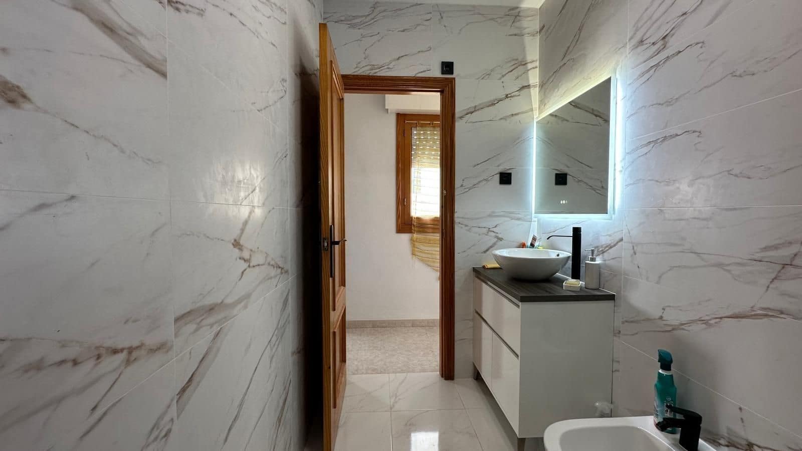 2 Zimmer Apartment zu verkaufen in Torrevieja - 265.000 € (Ref: 9707546)