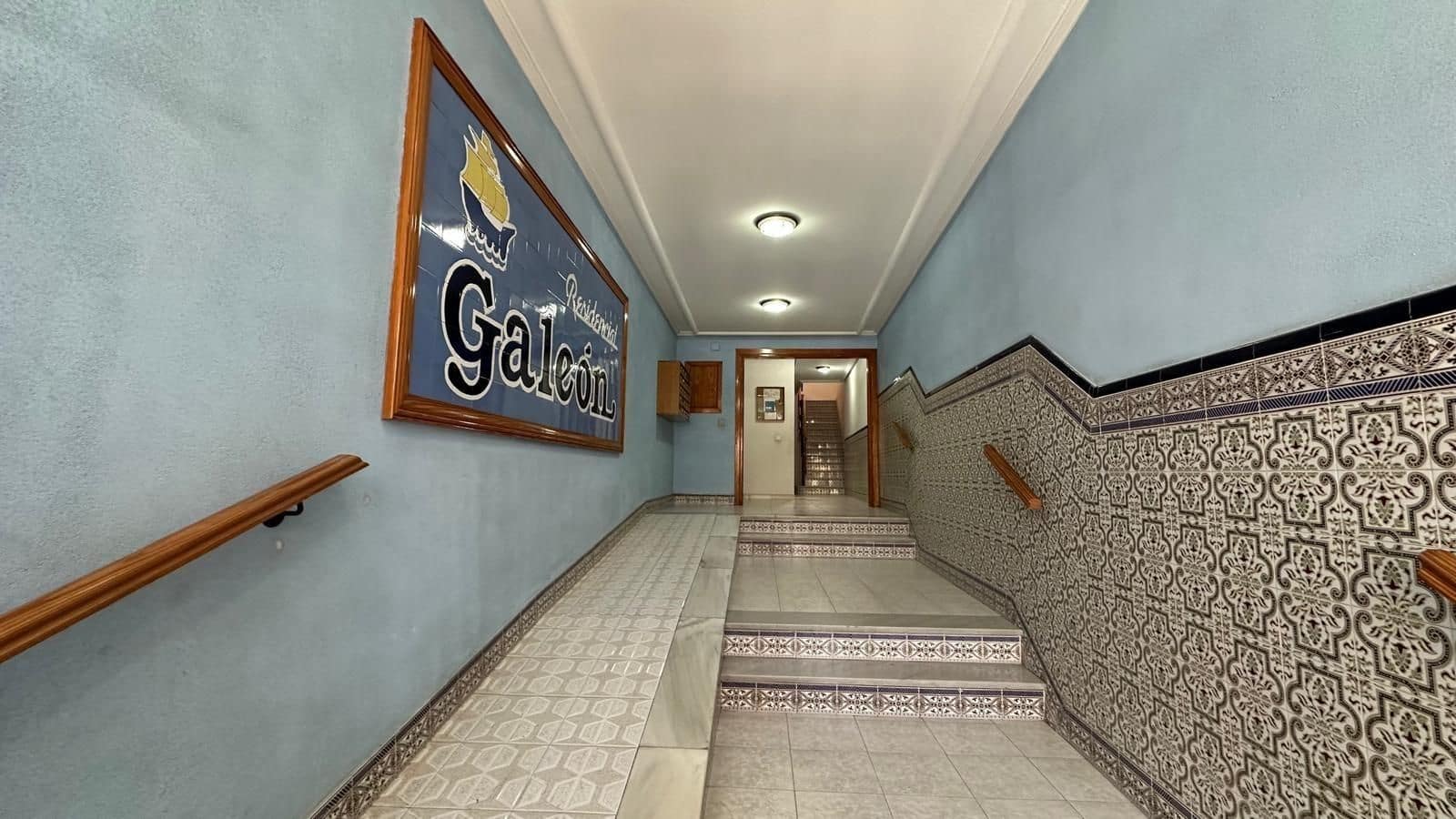 2 Zimmer Apartment zu verkaufen in Torrevieja - 265.000 € (Ref: 9707546)