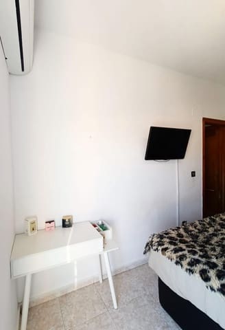 4 slaapkamer Huis te koop in El Chaparral - La Siesta - La Torreta, Torrevieja met zwembad - € 187.900 (Ref: 9707554)