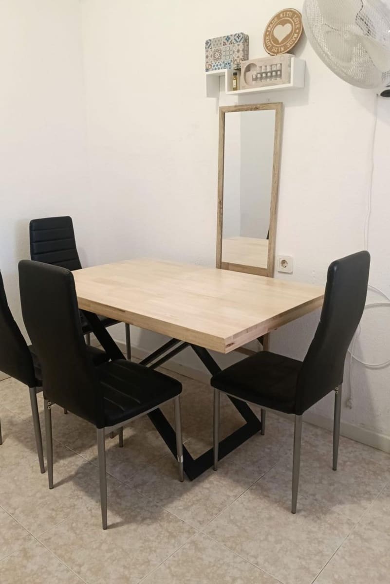 4 Zimmer Haus zu verkaufen in Torrevieja mit Pool - 187.900 € (Ref: 9707554)