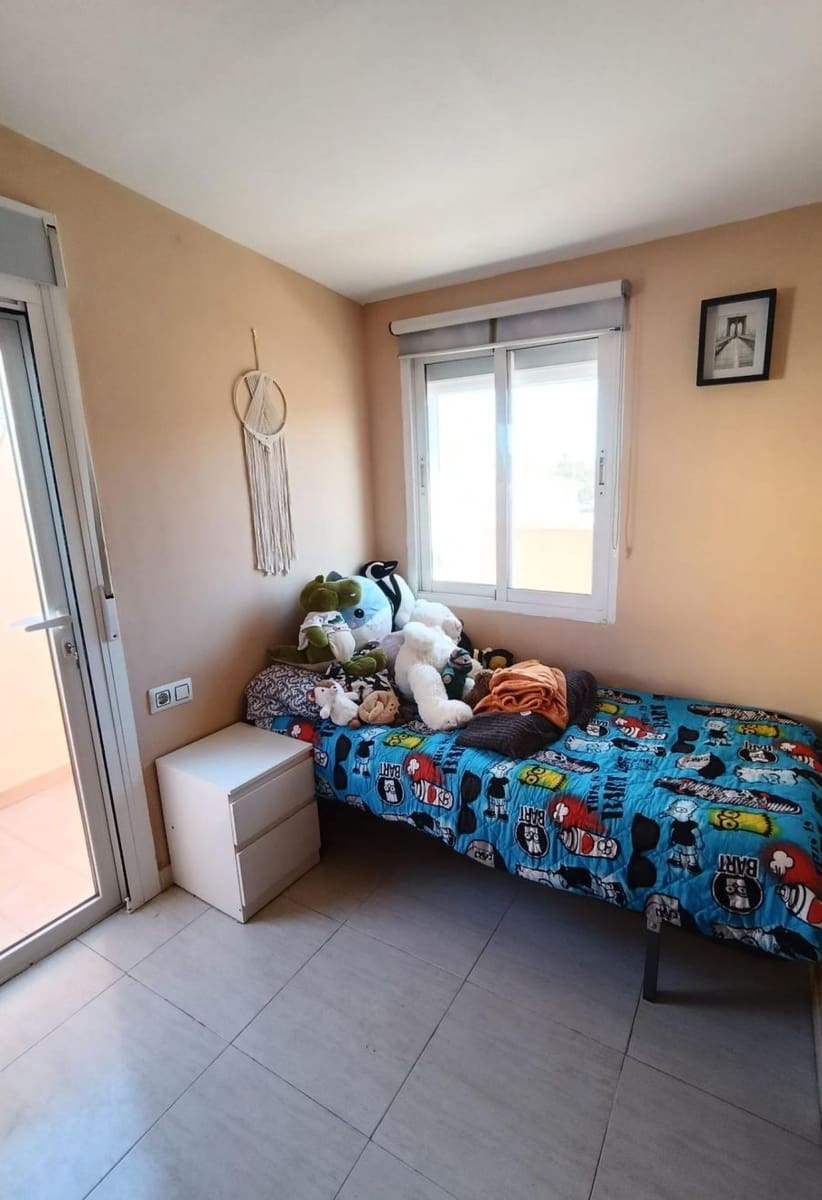 4 Zimmer Haus zu verkaufen in Torrevieja mit Pool - 187.900 € (Ref: 9707554)
