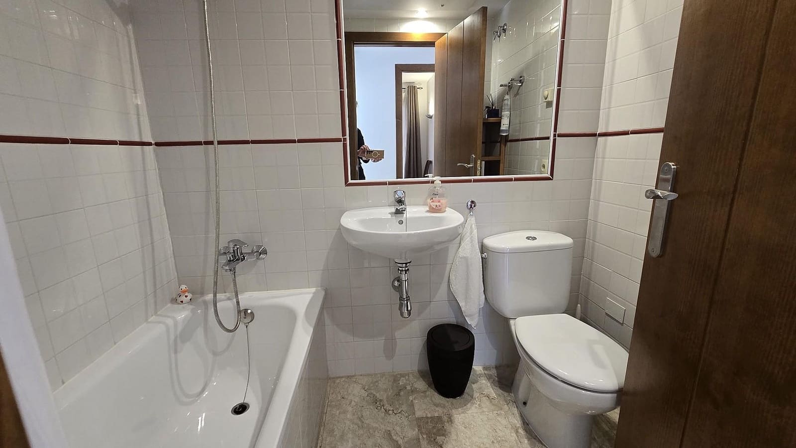 2 bedroom Apartment for sale in Punta Prima with garage - € 279,000 (Ref: 9715017)