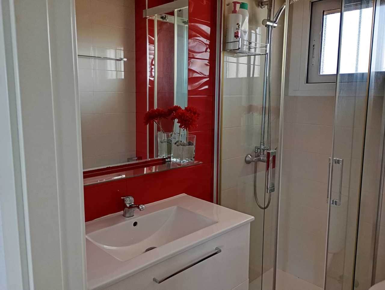 3 Zimmer Apartment zu verkaufen in Pilar de la Horadada mit Garage - 450.000 € (Ref: 9720059)