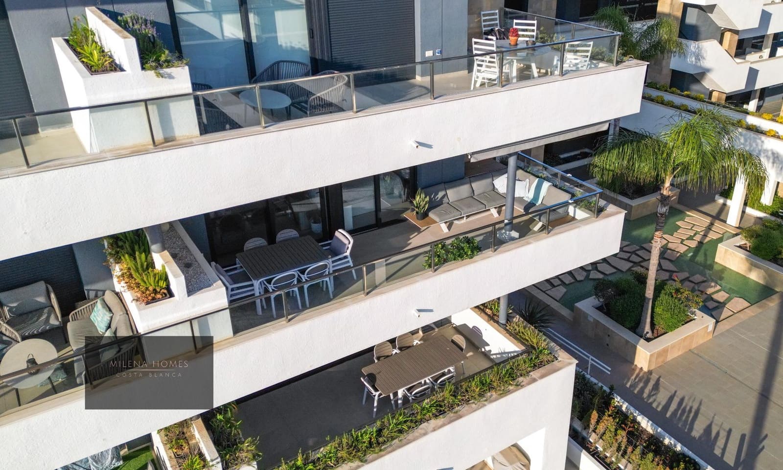 3 bedroom Apartment for sale in La Zenia with pool - € 515,000 (Ref: 9720062)