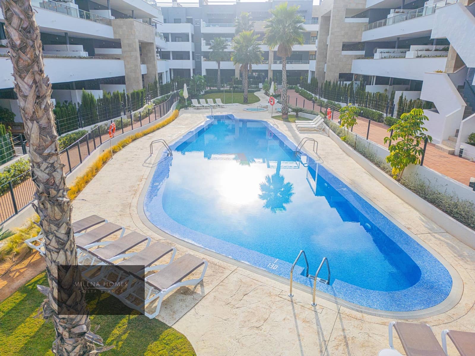 3 bedroom Apartment for sale in La Zenia with pool - € 515,000 (Ref: 9720062)