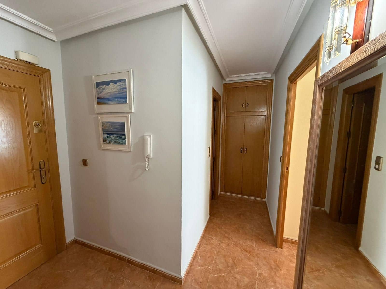 3 Zimmer Apartment zu verkaufen in Torrevieja - 215.000 € (Ref: 9720078)