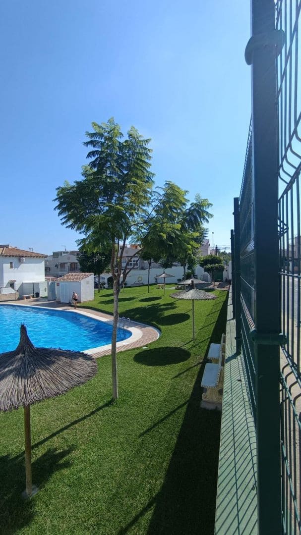 1 Zimmer Haus zu verkaufen in Los Balcones mit Pool - 97.000 € (Ref: 9720094)