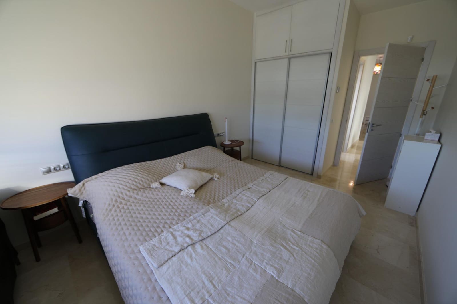 5 slaapkamer Villa te koop in La Zenia met zwembad garage - € 1.500.000 (Ref: 9732234)