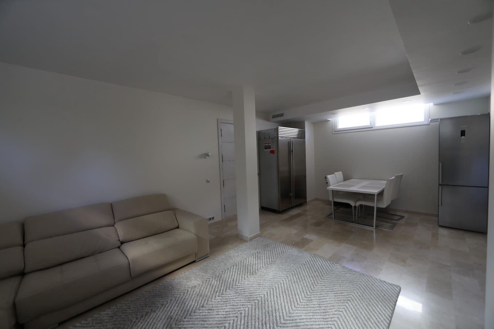 5 slaapkamer Villa te koop in La Zenia met zwembad garage - € 1.500.000 (Ref: 9732234)