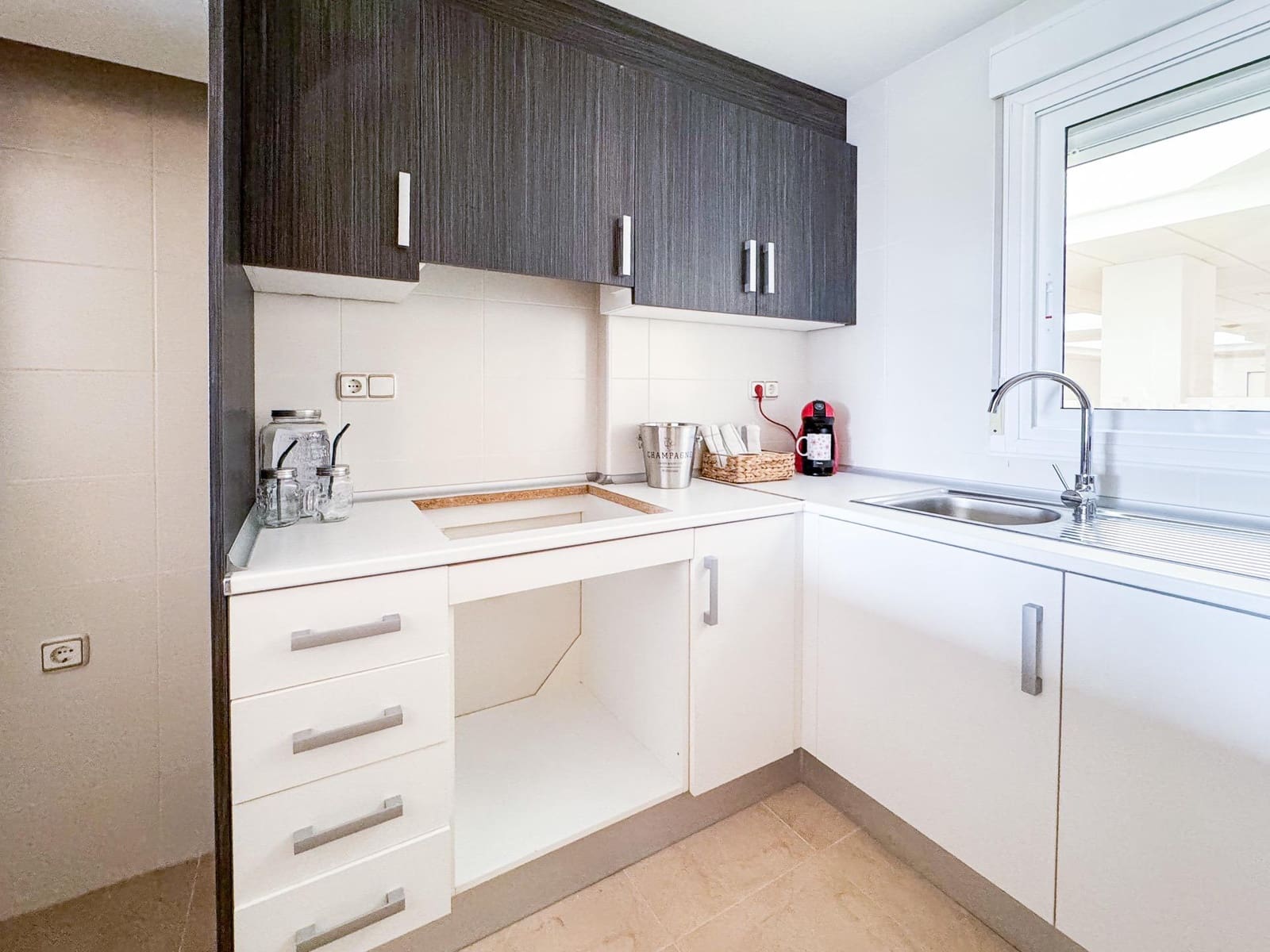 1 sovrum Lägenhet till salu i Orihuela Costa med pool garage - 129 500 € (Ref: 9732236)