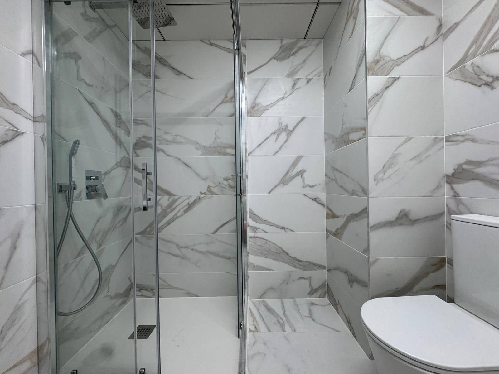 2 bedroom Apartment for sale in Torrevieja with pool - € 189,900 (Ref: 9732245)