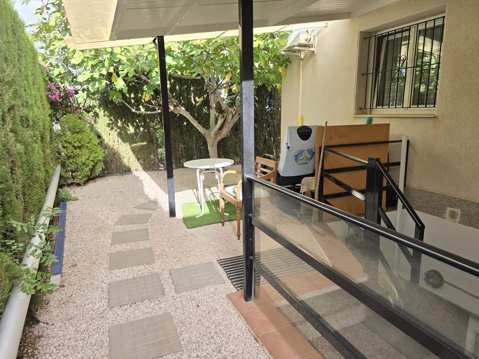 3 bedroom Villa for sale in Playa Flamenca with pool - € 570,000 (Ref: 9732248)