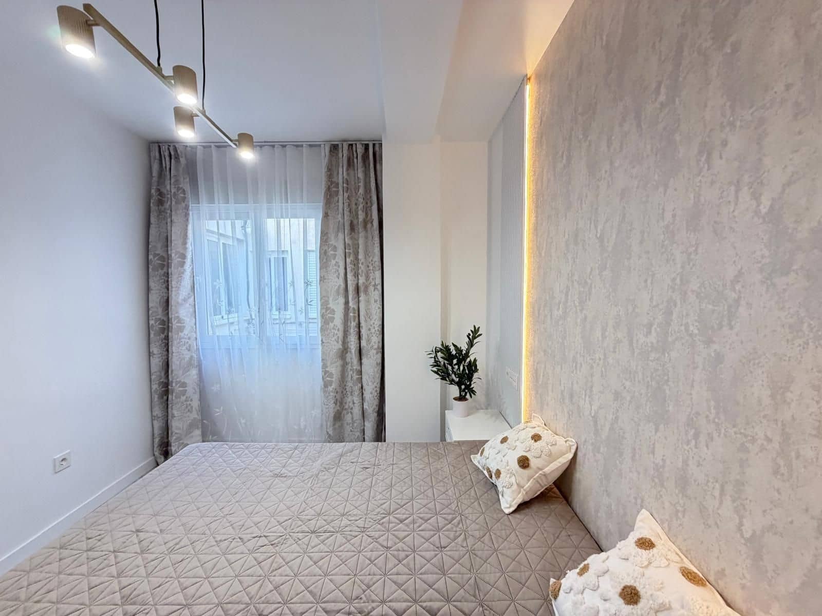 3 bedroom Penthouse for sale in Torrevieja - € 239,000 (Ref: 9732253)