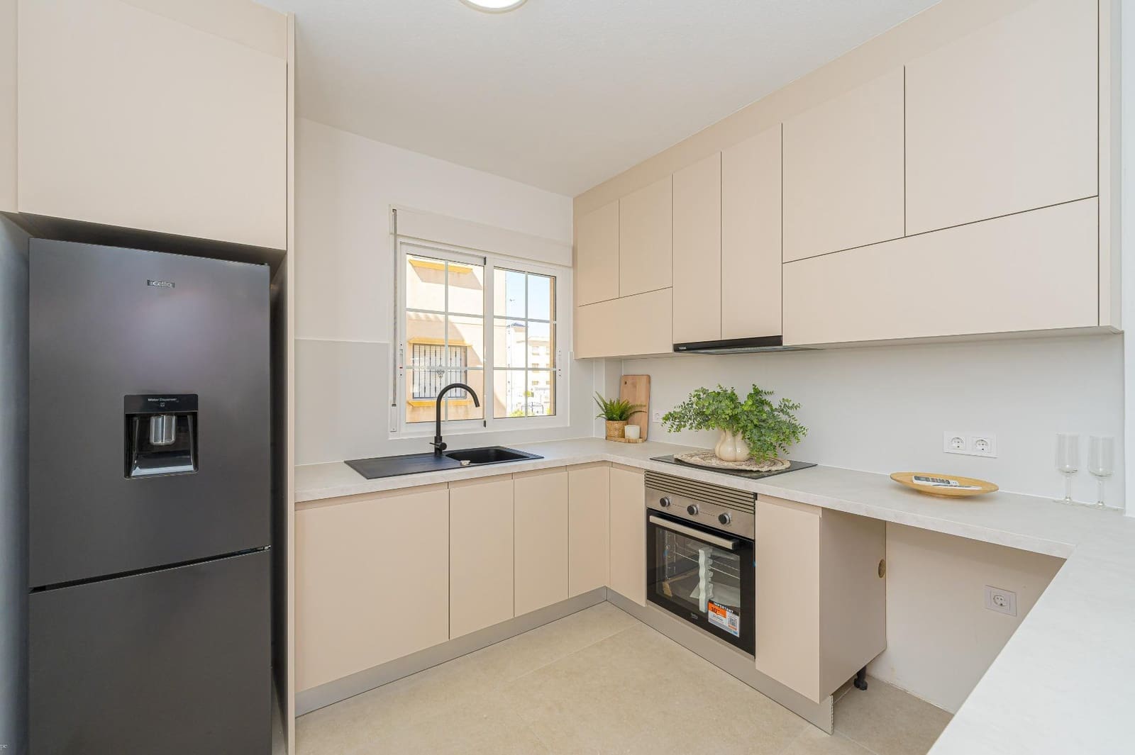 2 bedroom Apartment for sale in Orihuela Costa with pool - € 199,000 (Ref: 9732268)