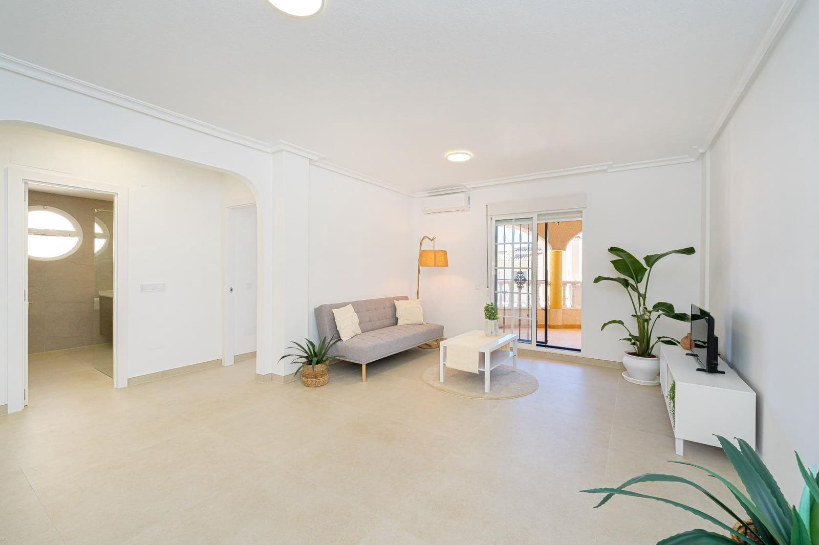 2 bedroom Apartment for sale in Orihuela Costa with pool - € 199,000 (Ref: 9732268)