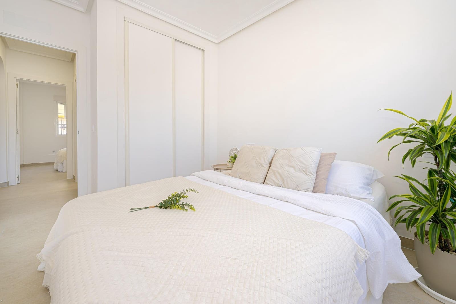 2 bedroom Apartment for sale in Orihuela Costa with pool - € 199,000 (Ref: 9732268)