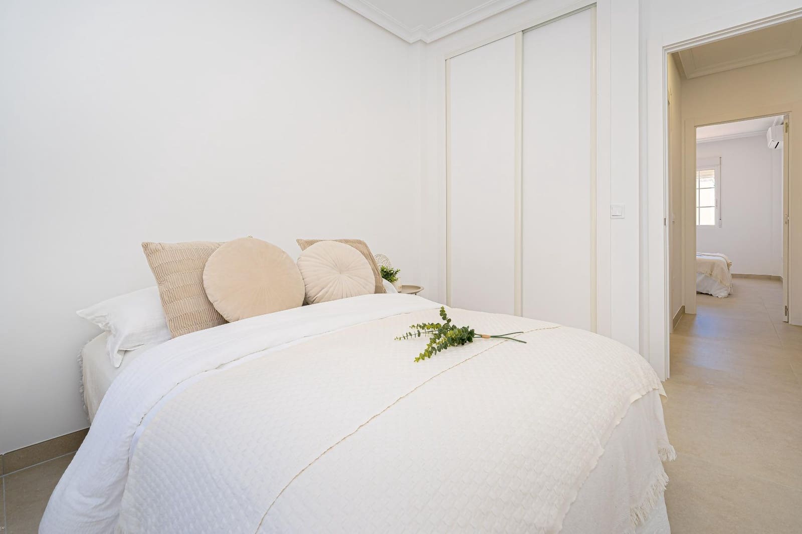 2 bedroom Apartment for sale in Orihuela Costa with pool - € 199,000 (Ref: 9732268)