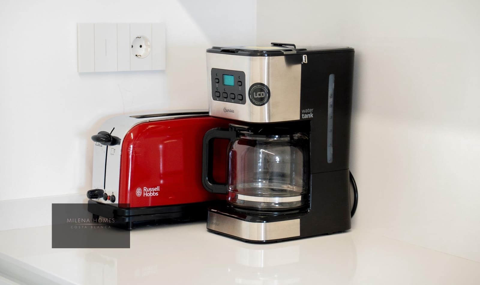 2 slaapkamer Appartement te koop in Orihuela Costa met zwembad - € 559.000 (Ref: 9732278)