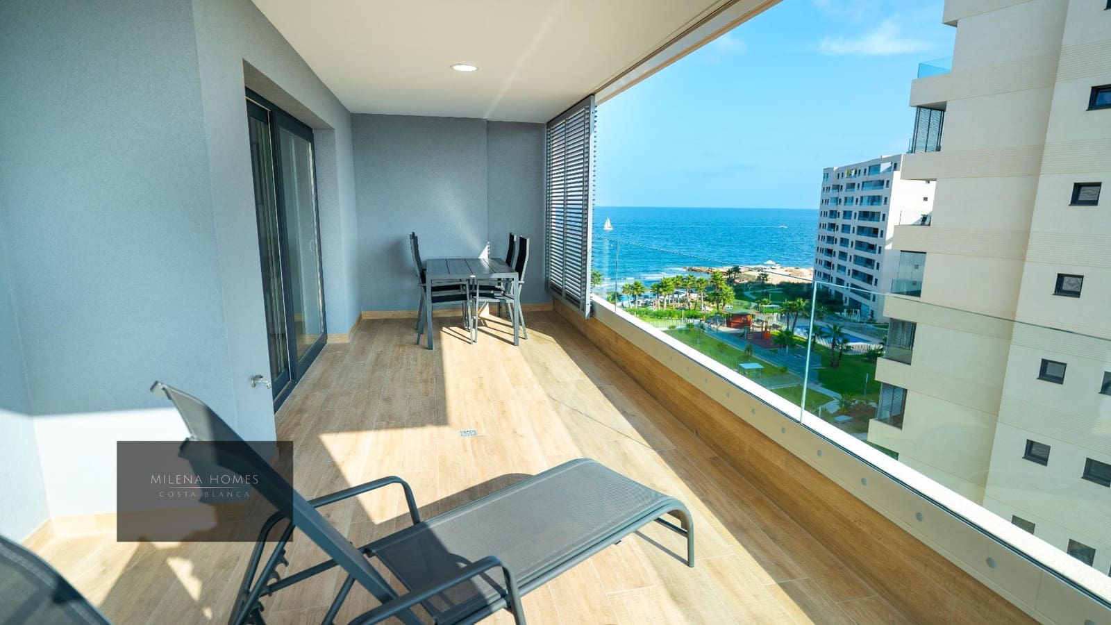 2 slaapkamer Appartement te koop in Orihuela Costa met zwembad - € 559.000 (Ref: 9732278)