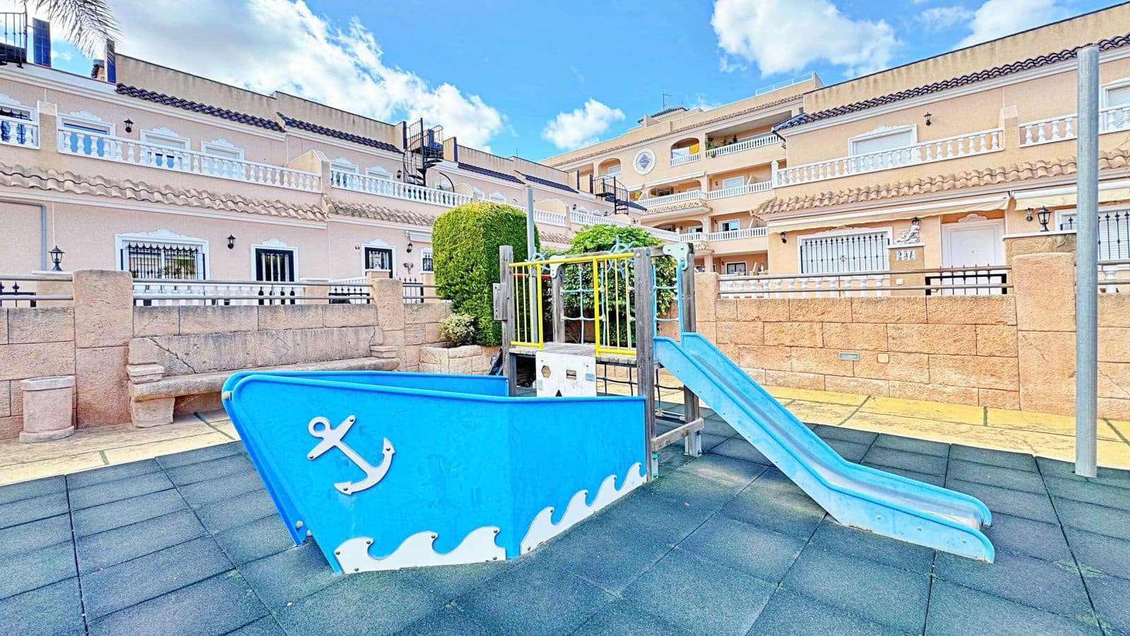 Adosado de 3 habitaciones en Los Dolses en venta - 275.900 € (Ref: 9732315)