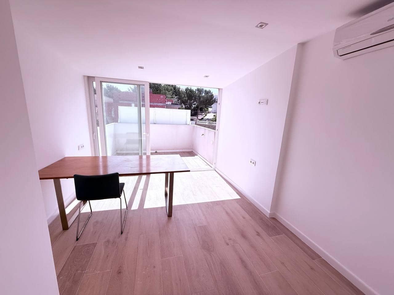 3 slaapkamer Halfvrijstaande villa te koop in Filipinas - € 169.999 (Ref: 9732324)