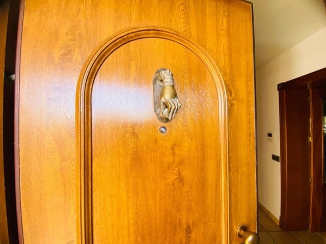 2 slaapkamer Villa te koop in La Florida, Orihuela met zwembad - € 819.900 (Ref: 9732350)