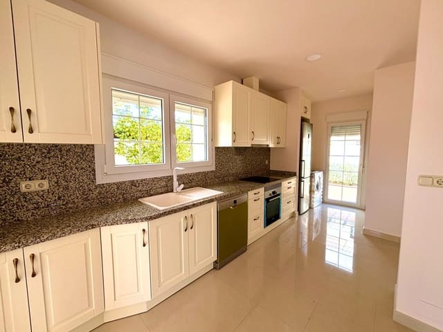 4 chambre Villa/Maison à vendre à Cabo Roig, Orihuela avec piscine - 910 000 € (Ref: 9732352)