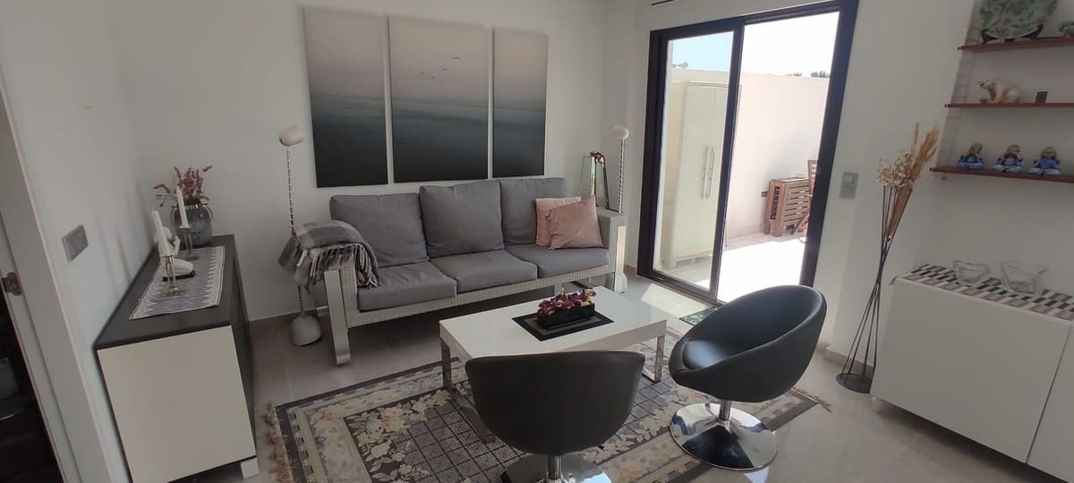 2 bedroom Villa for sale in Orihuela Costa - € 299,000 (Ref: 9732359)