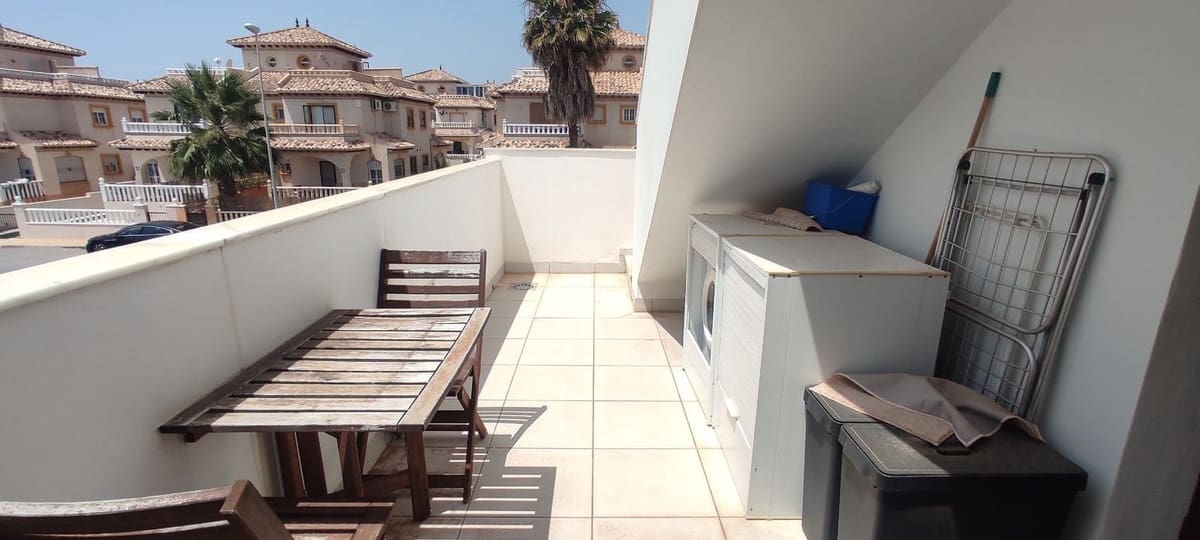 2 bedroom Villa for sale in Orihuela Costa - € 299,000 (Ref: 9732359)