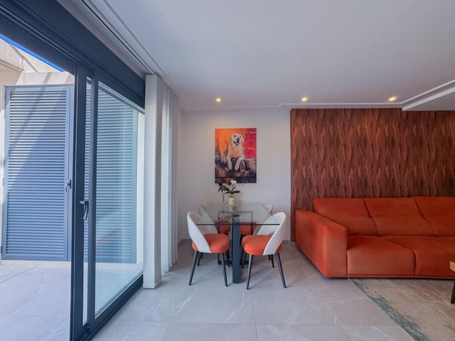 3 soveværelse Penthouse til salg i Playa del Cura, Torrevieja med swimmingpool - € 399.000 (Ref: 9744154)