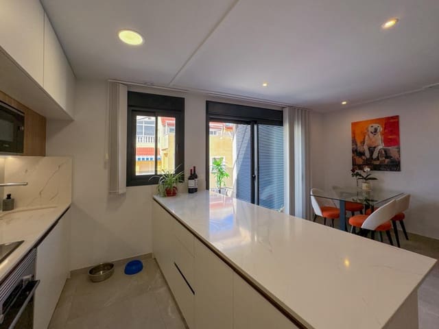 3 sovrum Takvåning till salu i Playa del Cura, Torrevieja med pool - 399 000 € (Ref: 9744154)