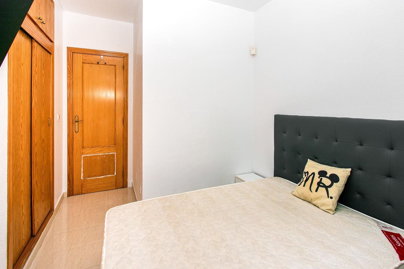 2 makuuhuone Bungalow myytävänä paikassa Orihuela Costa mukana uima-altaan 
autotalli - 145 000 € (Ref: 9745308)