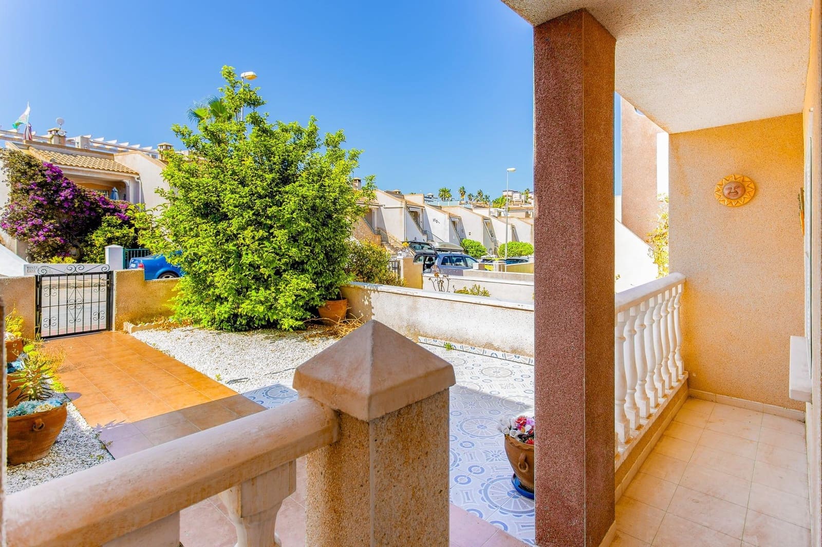 2 makuuhuone Bungalow myytävänä paikassa Orihuela Costa mukana uima-altaan 
autotalli - 145 000 € (Ref: 9745308)