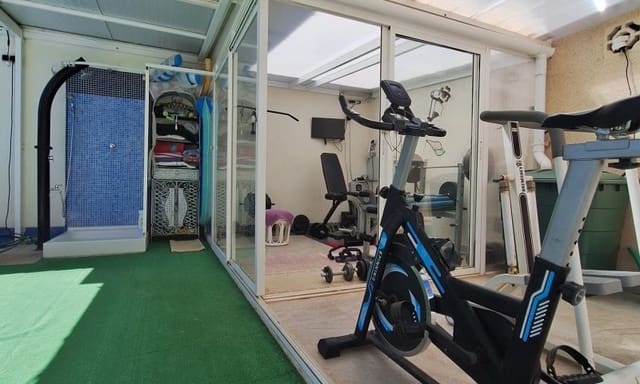 3 quarto Moradia para venda em San Miguel de Salinas com garagem - 369 995 € (Ref: 9770736)