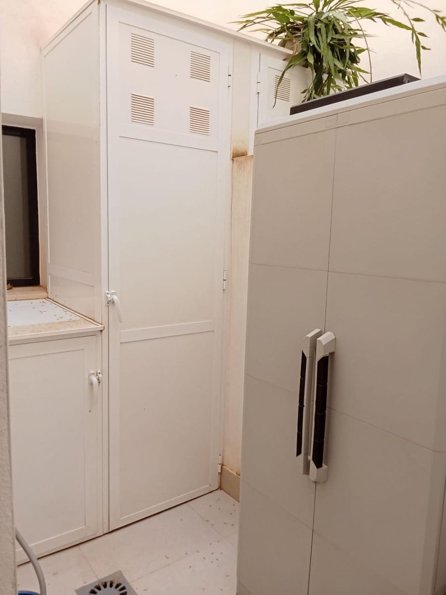 1 chambre Appartement à vendre à Torrevieja avec piscine - 175 000 € (Ref: 9770744)