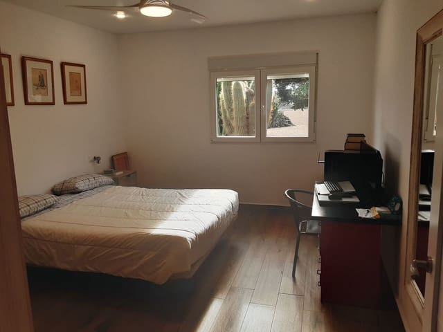 6 sypialnia Willa na sprzedaż w San Miguel de Salinas z garażem - 899 000 € (Ref: 9770749)