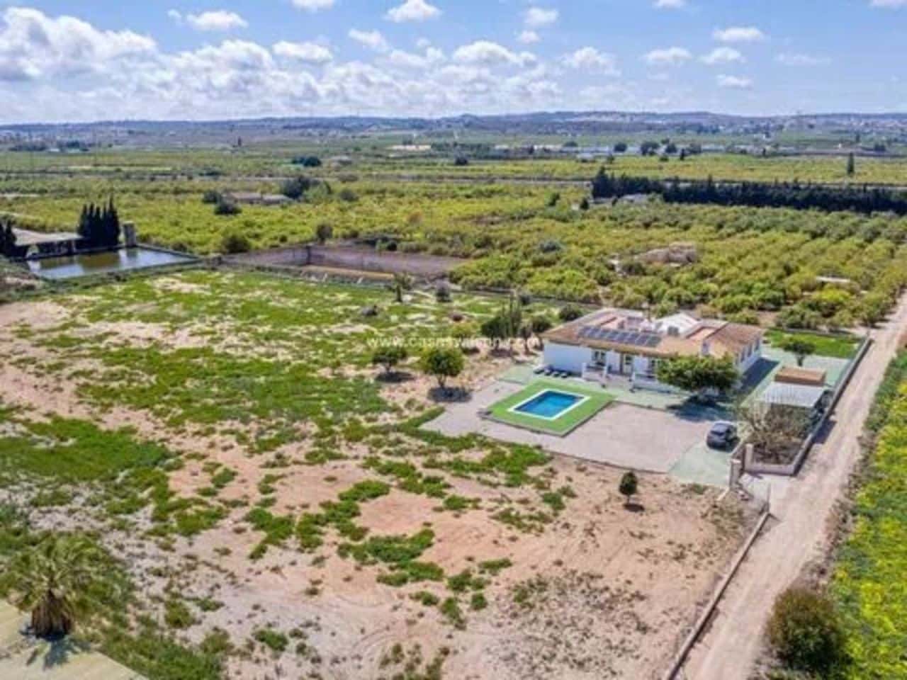 6 sypialnia Willa na sprzedaż w San Miguel de Salinas z garażem - 899 000 € (Ref: 9770749)