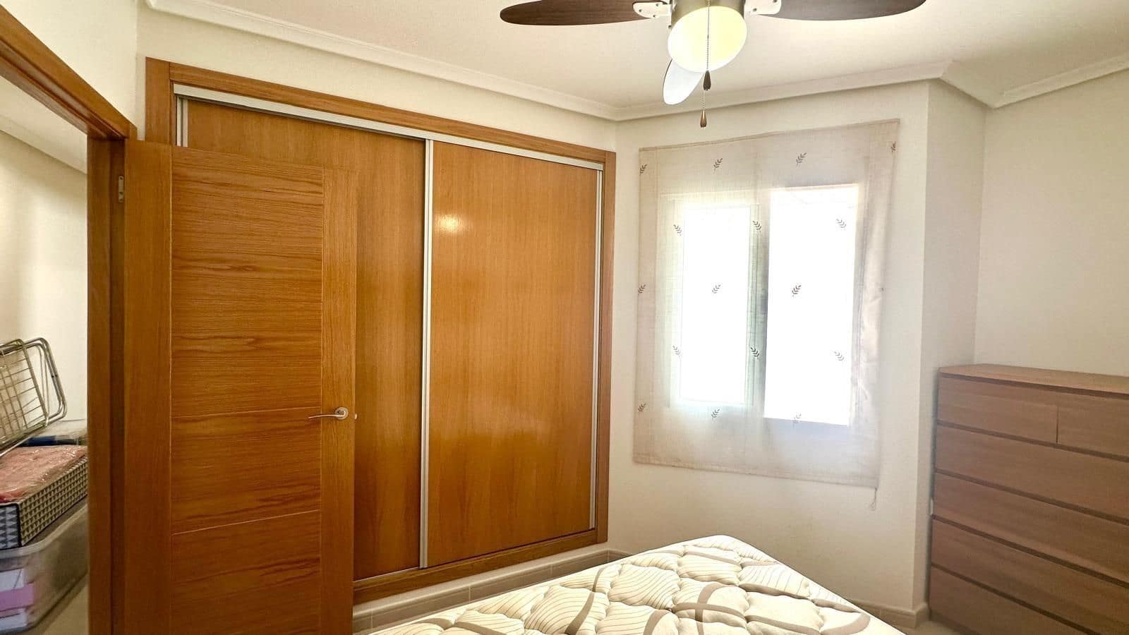 2 quarto Penthouse para venda em Torrevieja - 164 900 € (Ref: 9770750)