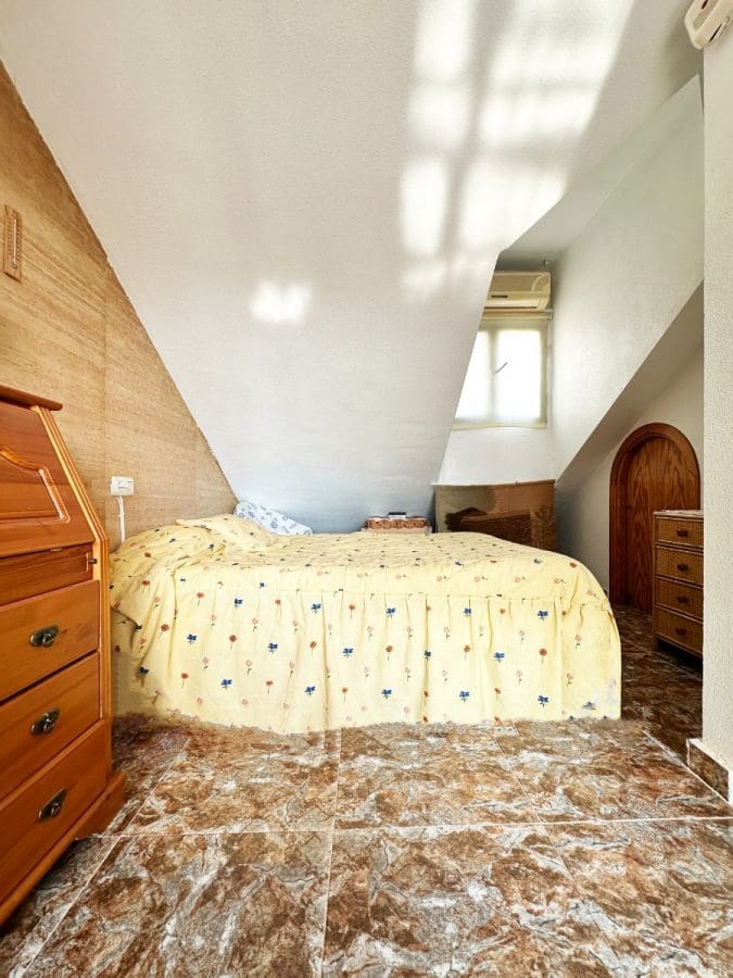 3 soveværelse Byhus til salg i Orihuela Costa - € 250.000 (Ref: 9795227)