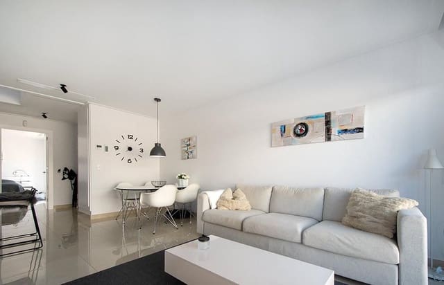 3 bedroom Townhouse for sale in Almoradí with pool - € 415,000 (Ref: 9801326)