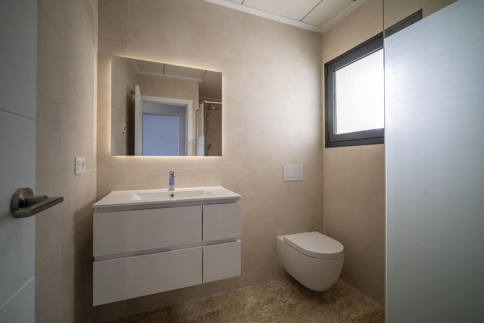 Chalet de 3 habitaciones en La Nucia en venta - 600.000 € (Ref: 9808720)