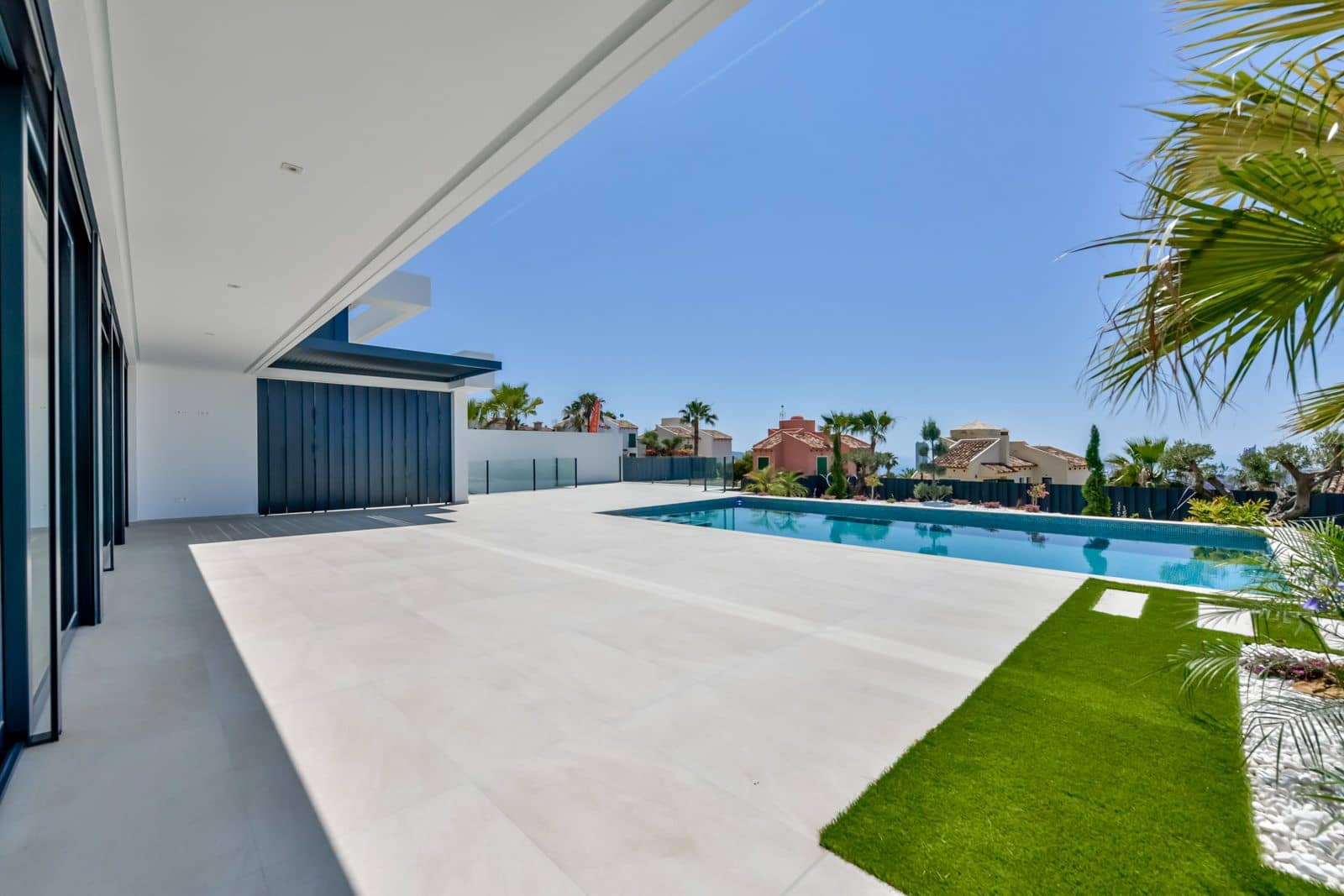 8 bedroom Villa for sale in Finestrat - € 4,450,000 (Ref: 9808747)