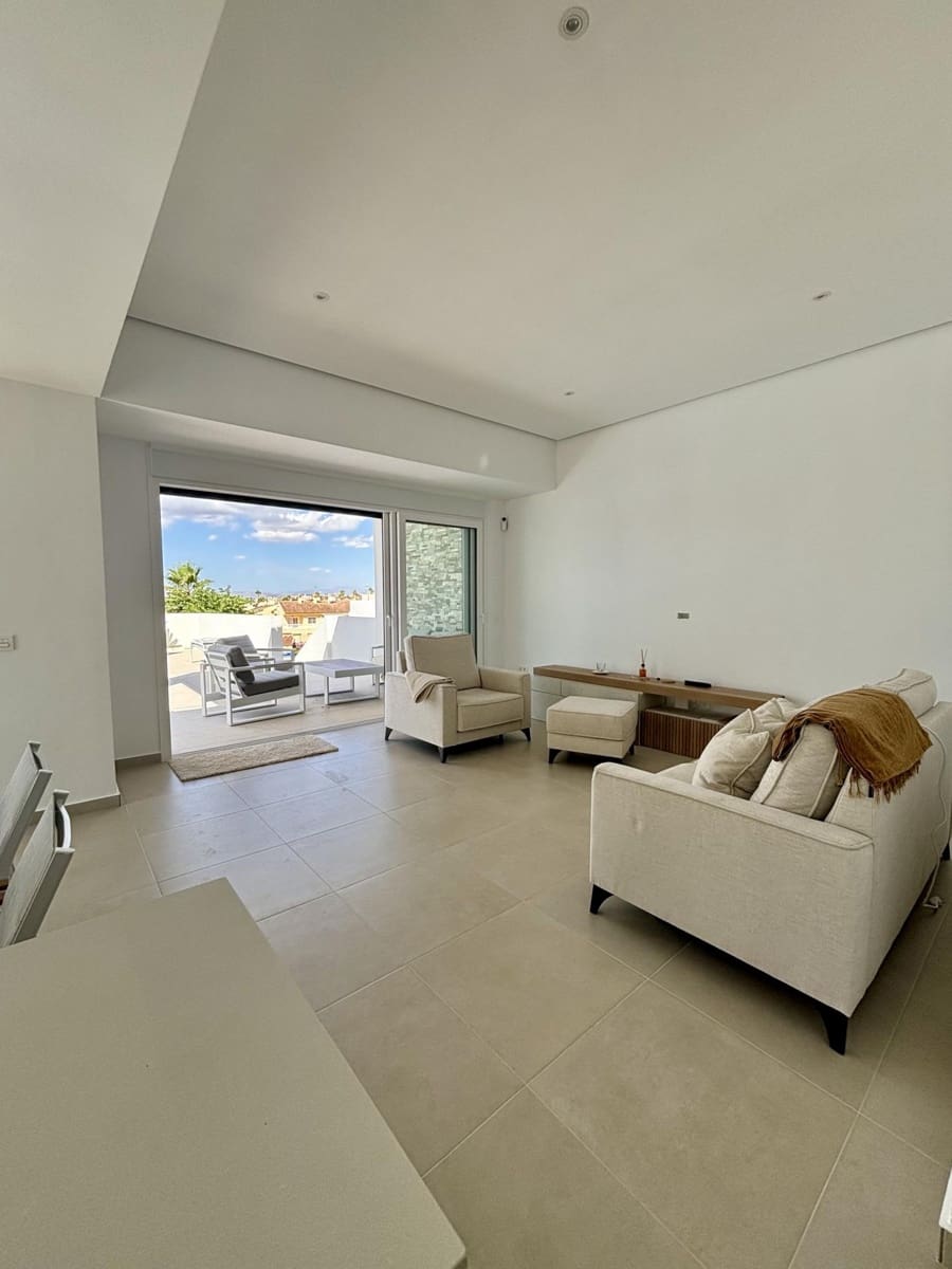 Chalet de 3 habitaciones en Benijófar en venta - 589.000 € (Ref: 9808754)