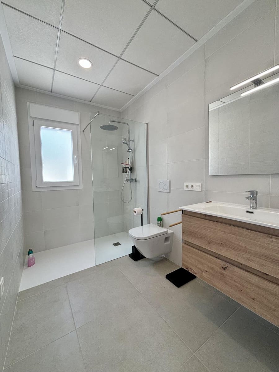 Chalet de 3 habitaciones en Benijófar en venta - 589.000 € (Ref: 9808754)