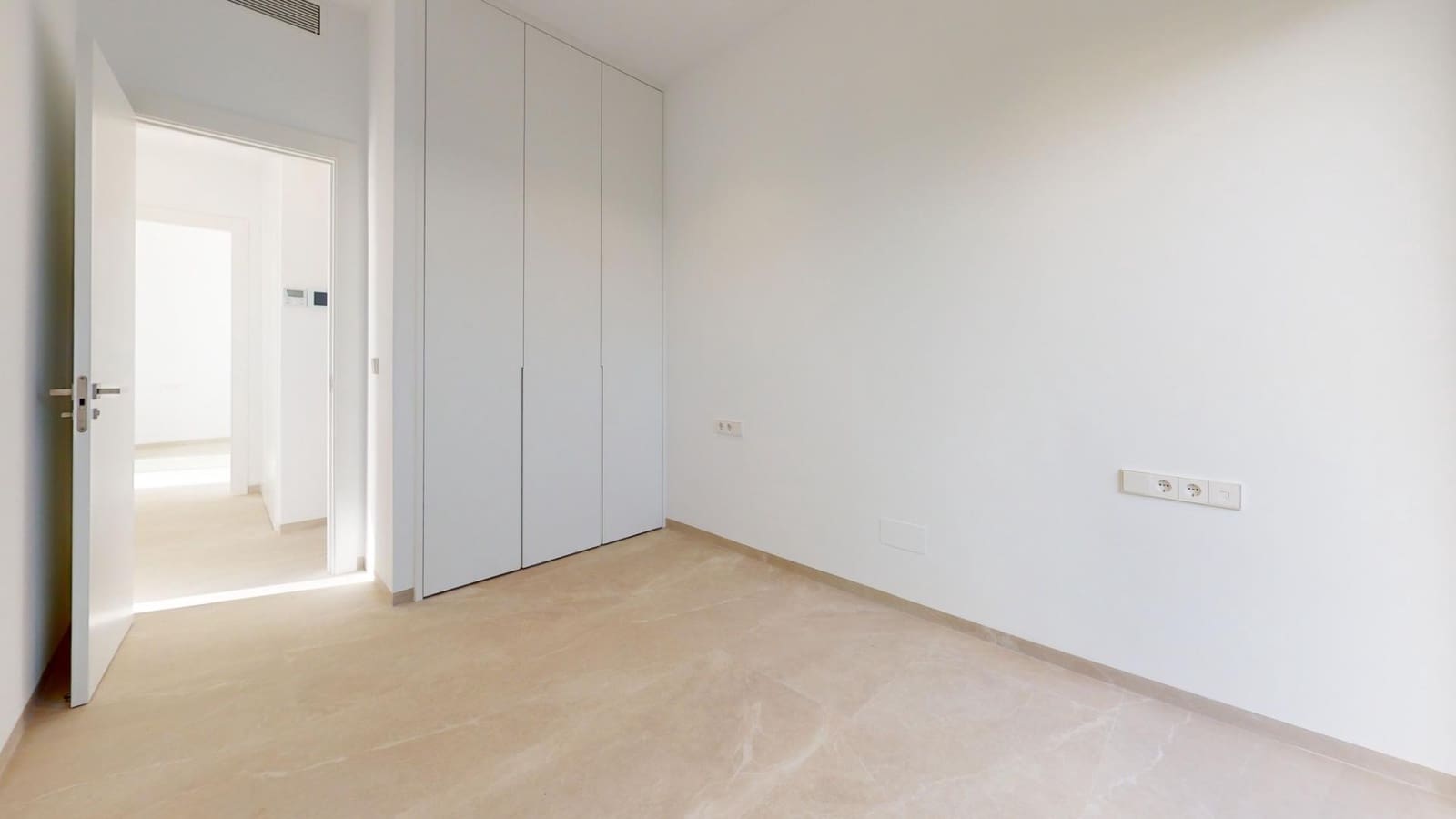 3 slaapkamer Villa te koop in Los Alcazares - € 519.900 (Ref: 9808756)