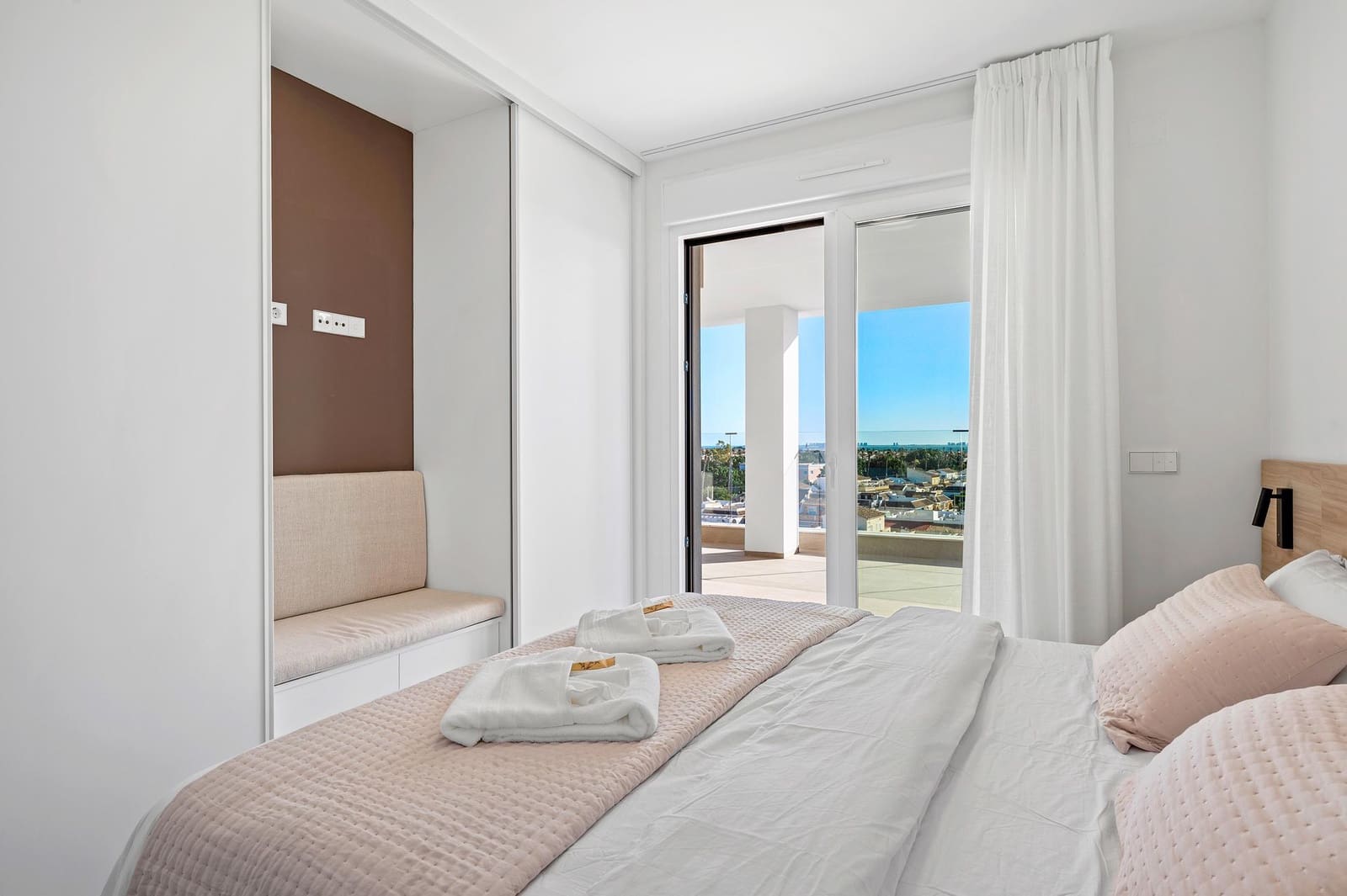 3 Zimmer Apartment zu verkaufen in Los Alcazares mit Pool - 324.900 € (Ref: 9808771)