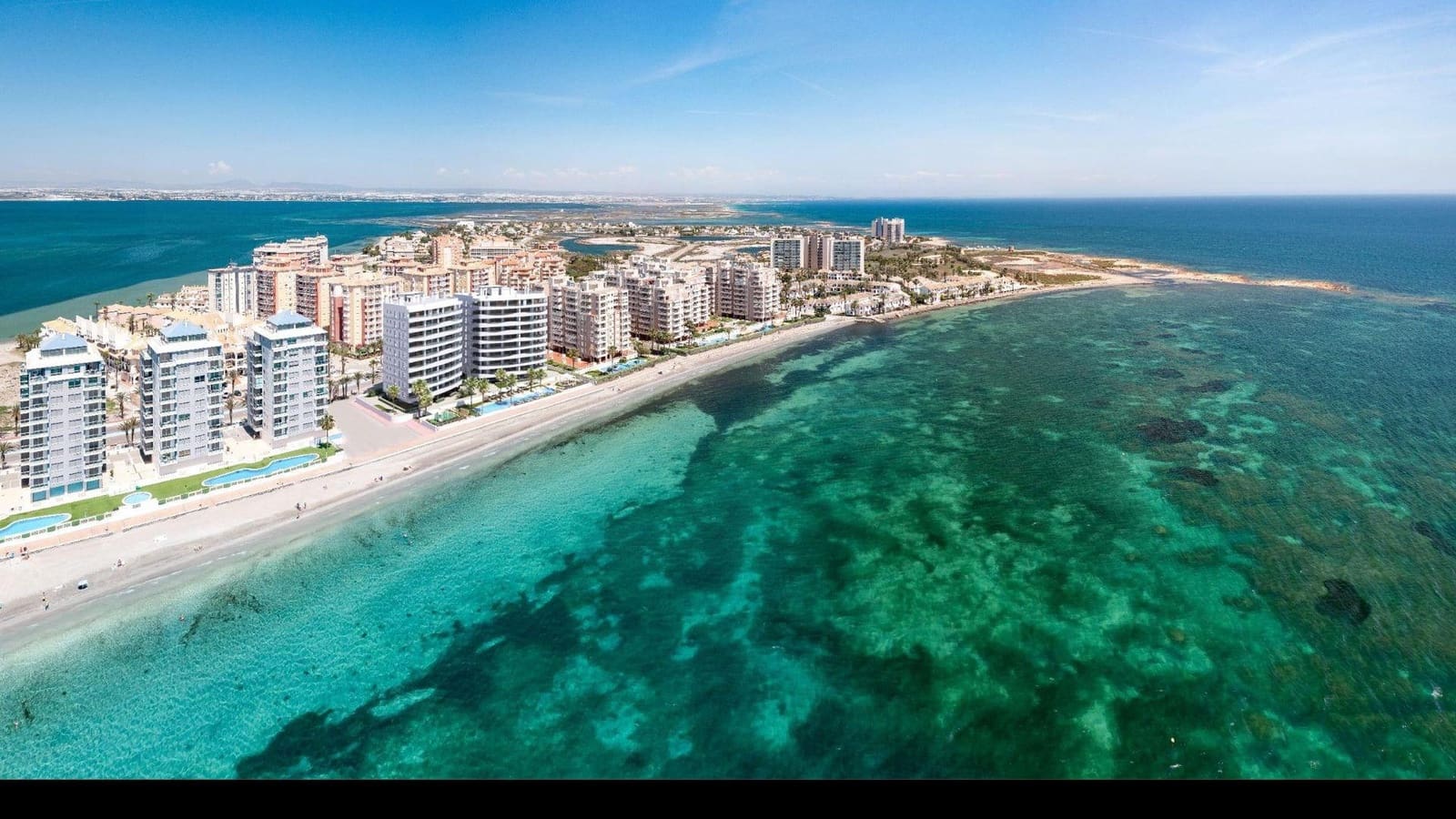 1 soverom Leilighet til salgs i La Manga del Mar Menor med svømmebasseng - € 288 000 (Ref: 9808861)