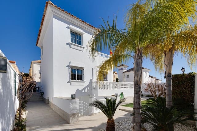 4 Zimmer Villa zu verkaufen in Las Filipinas mit Pool Garage - 428.000 € (Ref: 9808928)