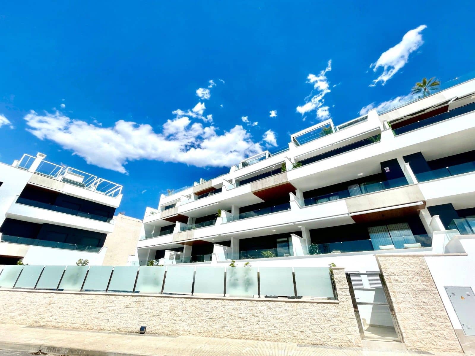 3 bedroom Apartment for sale in Benejuzar - € 329,900 (Ref: 9839369)