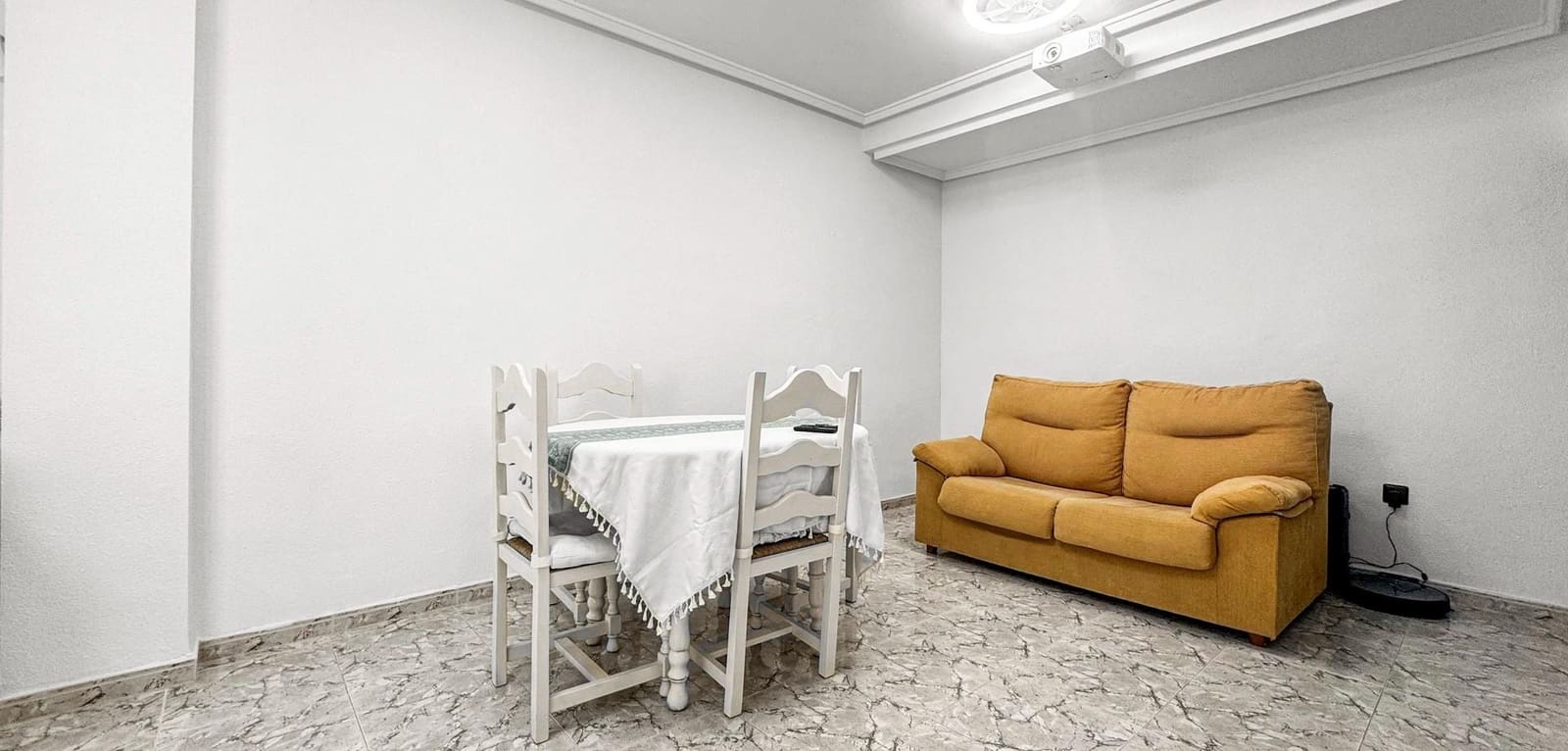 2 chambre Appartement à vendre à Torrevieja - 169 900 € (Ref: 9839371)